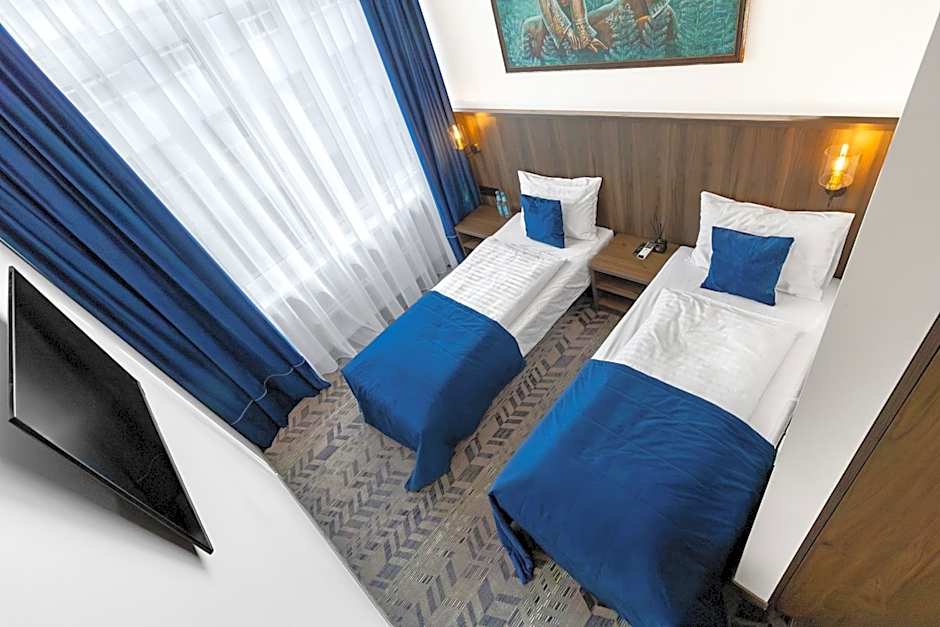 AN Hotel self check-in