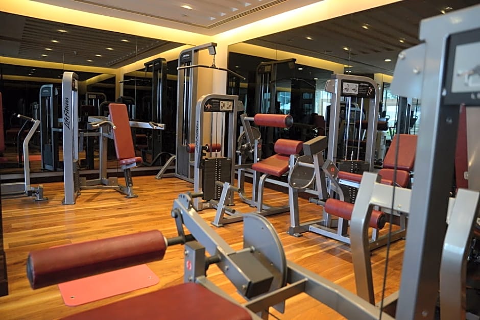 Yas Plaza Circuit by IHG