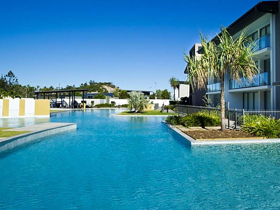 Blue on Blue Studio Room 1362