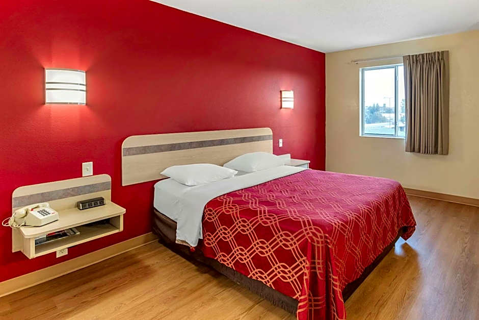 Econo Lodge Belle Fourche