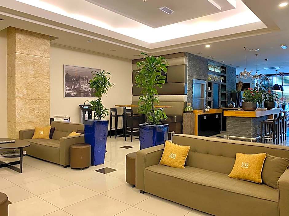 XO Hotels Blue Tower