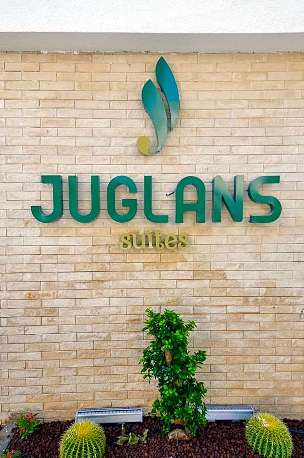 Juglans Suites