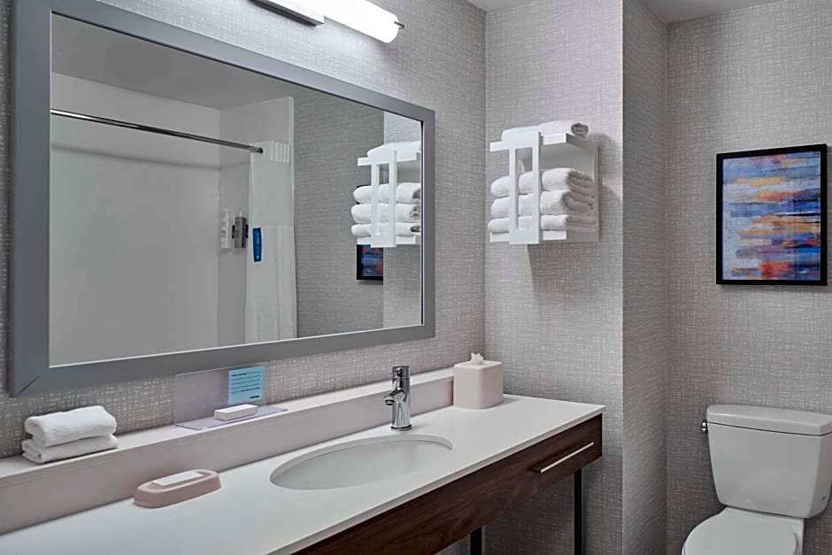 Hampton Inn By Hilton & Suites Saratoga Springs Downtown