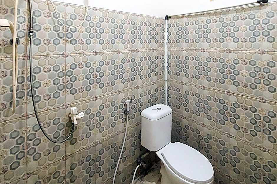 Pondok Gede Dkost Syariah Mitra RedDoorz