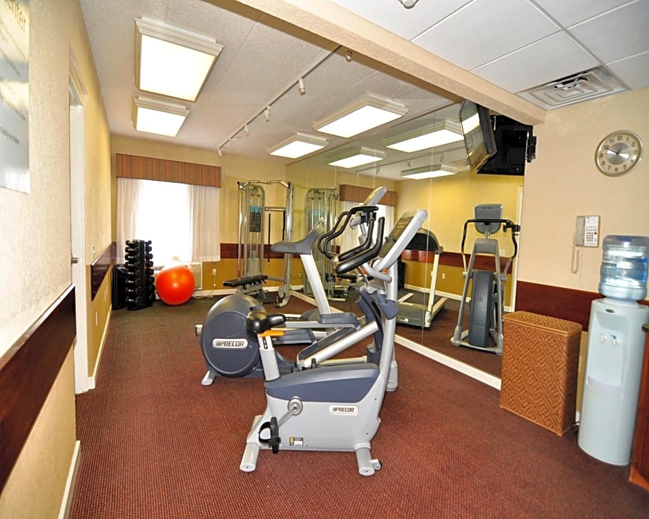 Holiday Inn Express Hotel & Suites Port Clinton-Catawba Island