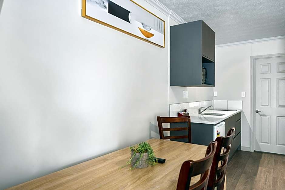 Ashleigh Court Motel