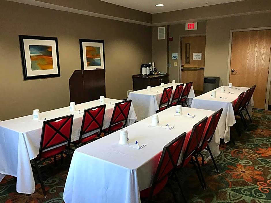 Holiday Inn Express St. Cloud By IHG