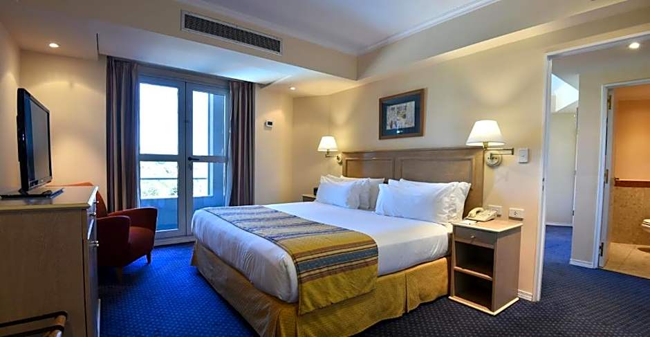 Photo 1 of 1 of Executive Suite