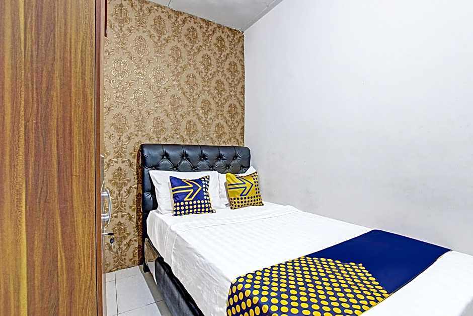 SPOT ON 91521 Mayong Guesthouse