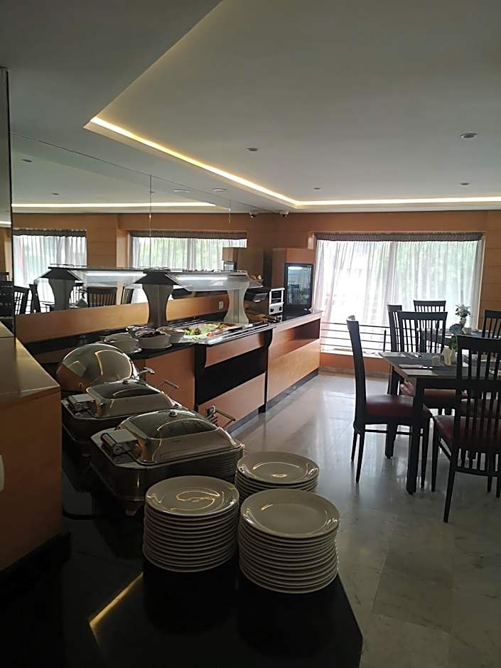Annakhil Hotel