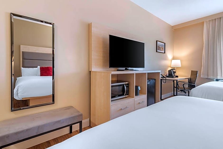 Casco Bay Hotel Portland Airport - Maine Mall, an Ascend Collection Hotel