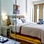 O Monot Luxury Boutique Hotel