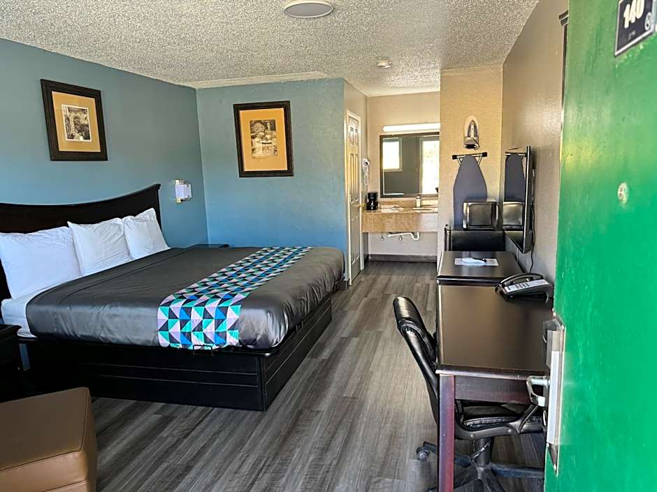 Kansas Inn