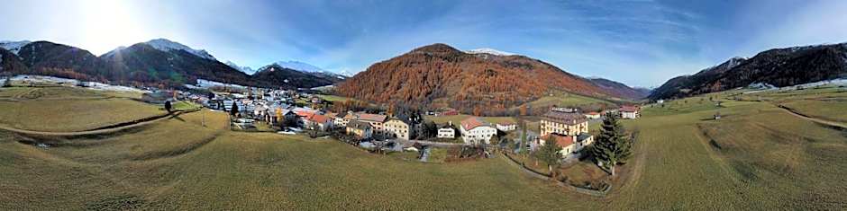 Hotel Schweizerhof Sta Maria