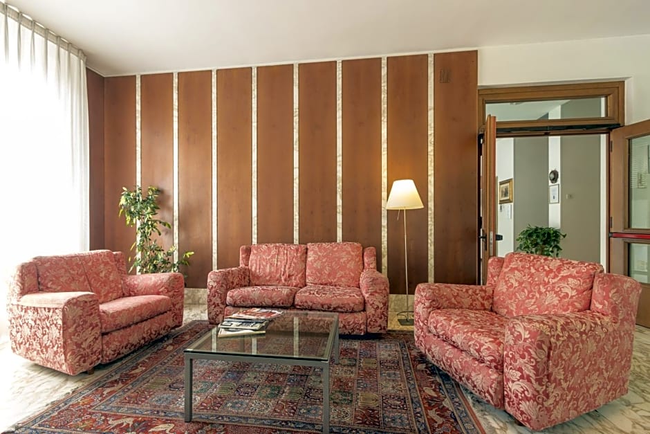 Hotel Roma
