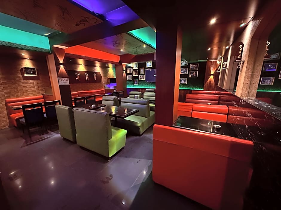 Hotel Alka Residency