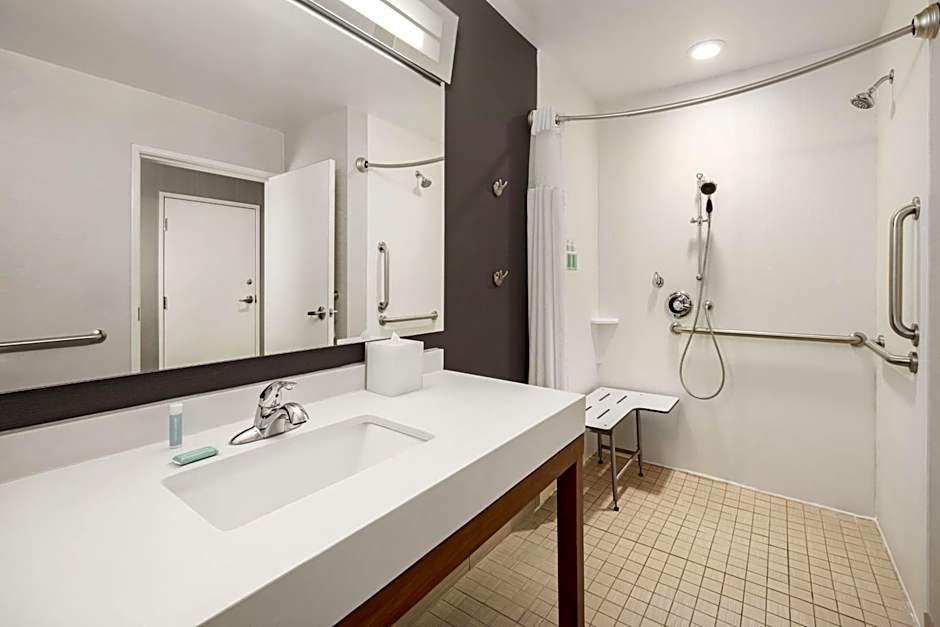 Courtyard by Marriott Columbus Phenix City/Riverfront
