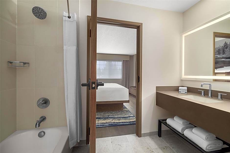 Starlite Yellowstone, Tapestry Collection by Hilton