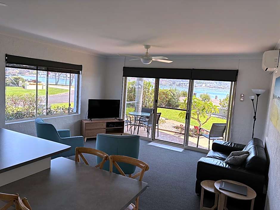 Merimbula Lake Apartments