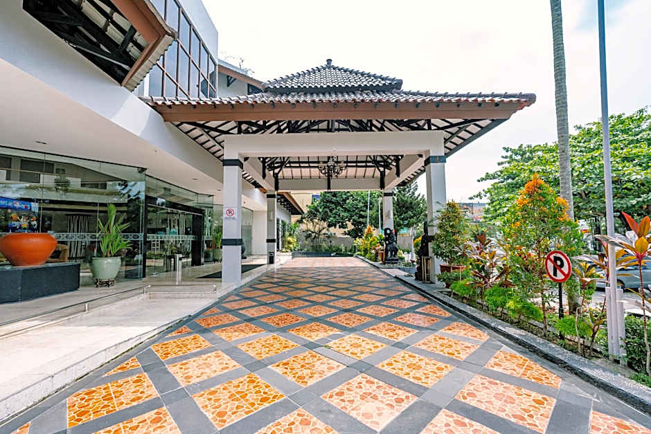 Grand Diamond Hotel Yogyakarta