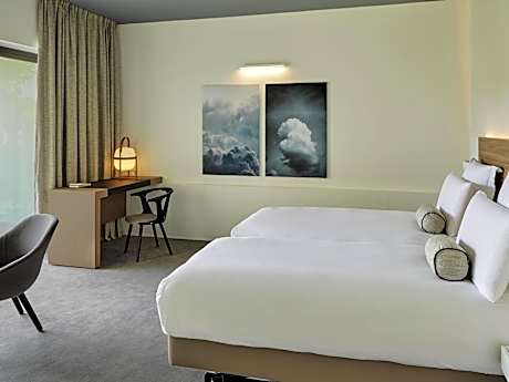 Classic King or Twin Room with Patio View