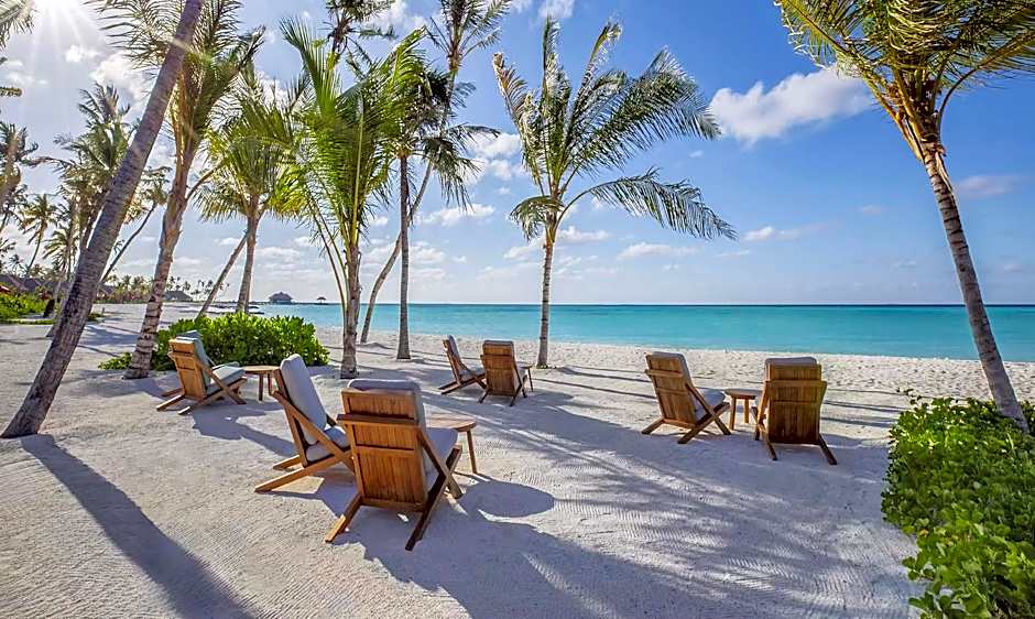 Melia Whale Lagoon Maldives