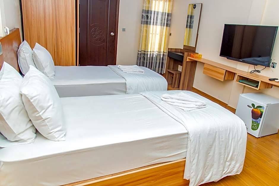 Aasna Inn