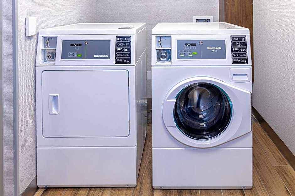 Hampton Inn Selma, CA