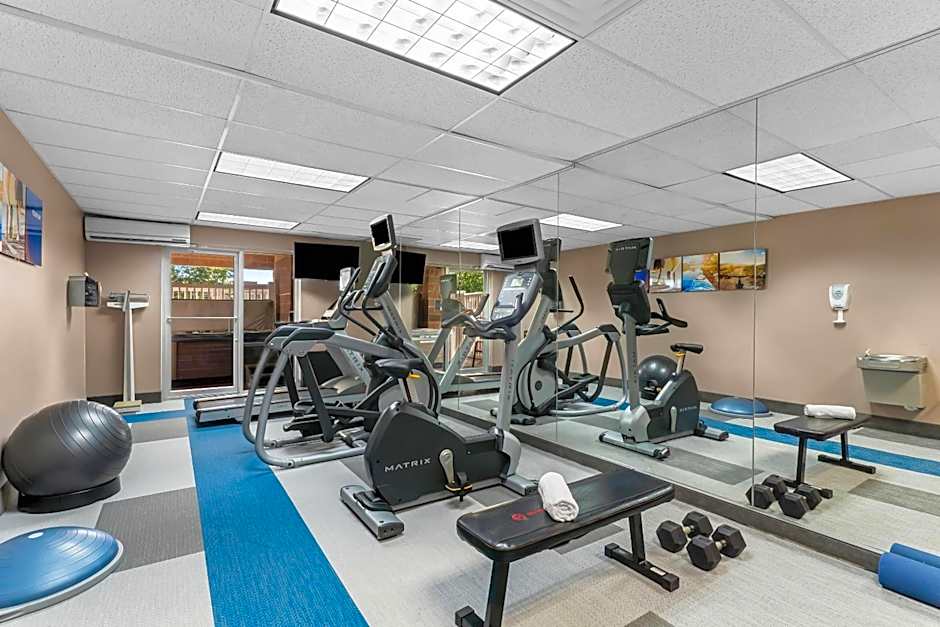 Comfort Inn & Suites Boulder