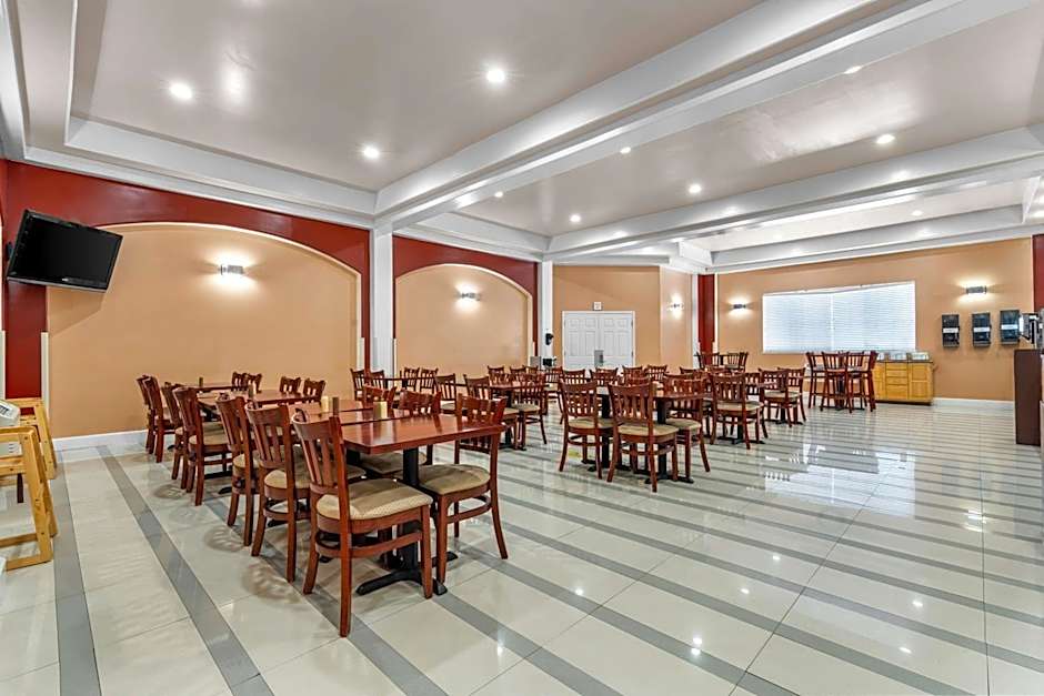 Best Western Plus Yosemite Way Station Motel