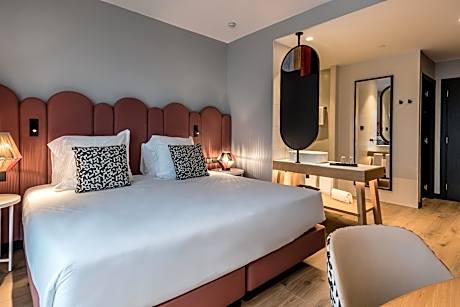 Superior Family Room