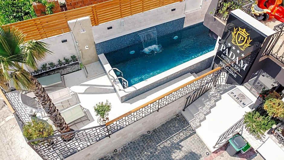 Padam Hotel & SPA