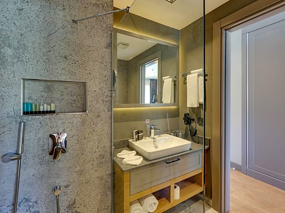 Celeste Bella Luxury Hotel & Spa