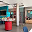avid hotels - Detroit - Warren By IHG