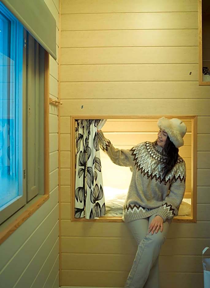 Capsule Hotel Ibedcity
