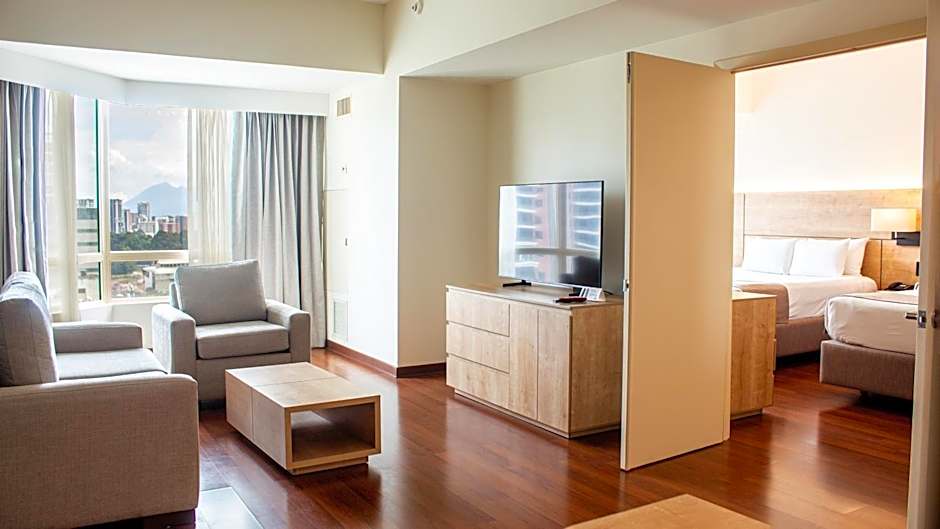 Clarion Suites Hotel Guatemala City