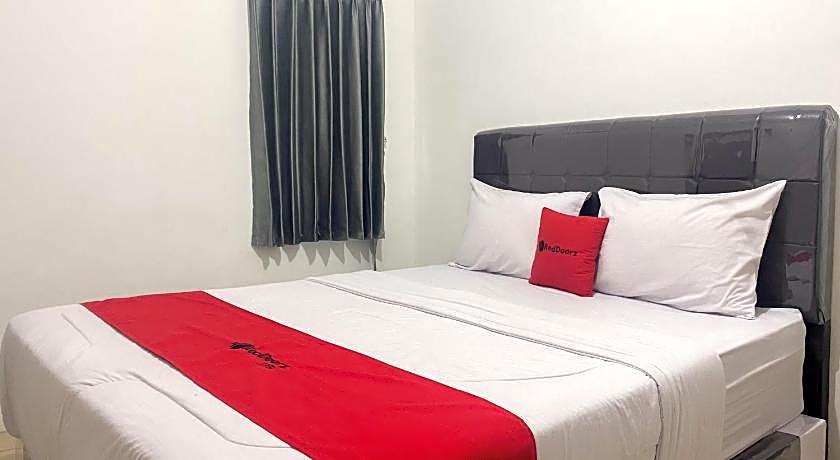 RedDoorz @ Kubu Selem Palapa Lampung