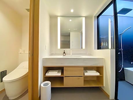 Large Twin Room