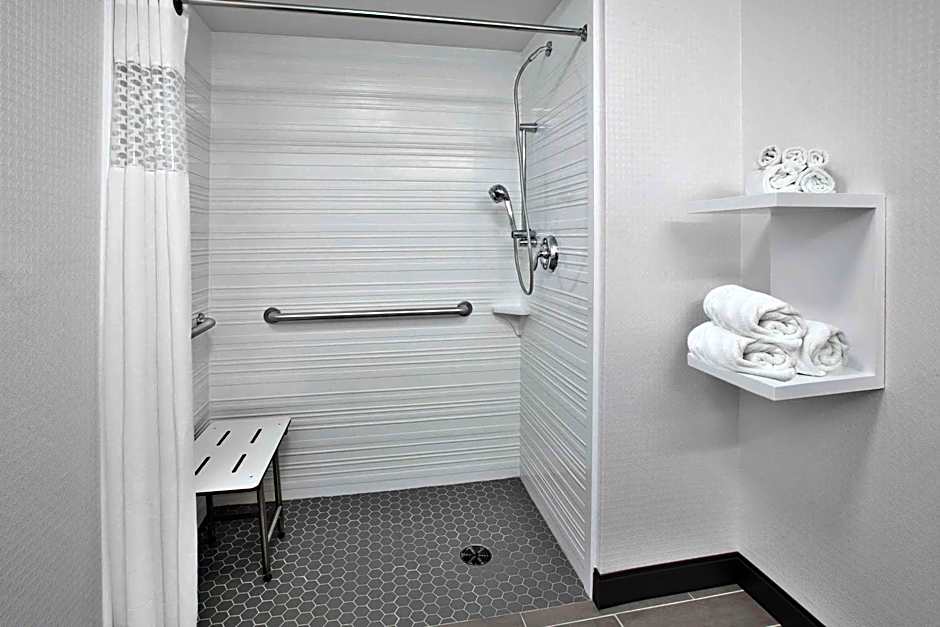 Hampton Inn By Hilton & Suites Springboro, Oh