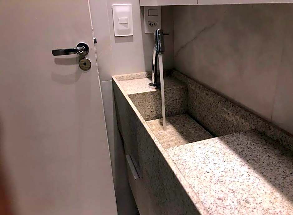 Exclusivo na praia de ponta verde próximo ao Maceió mar hotel - Apto 802