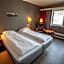 F2 Hotel