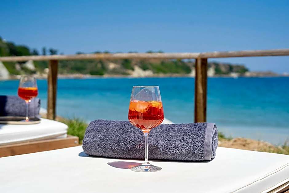 Porto Roma Seaside Studios