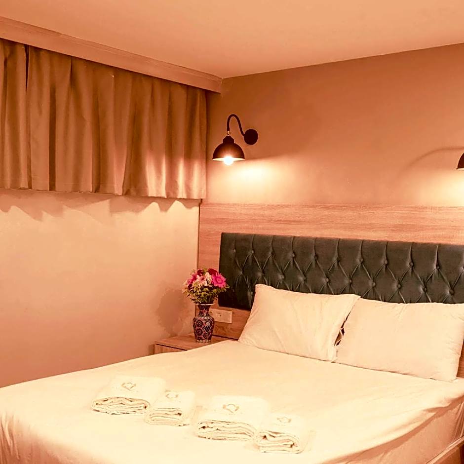THE LAILA HOTEL