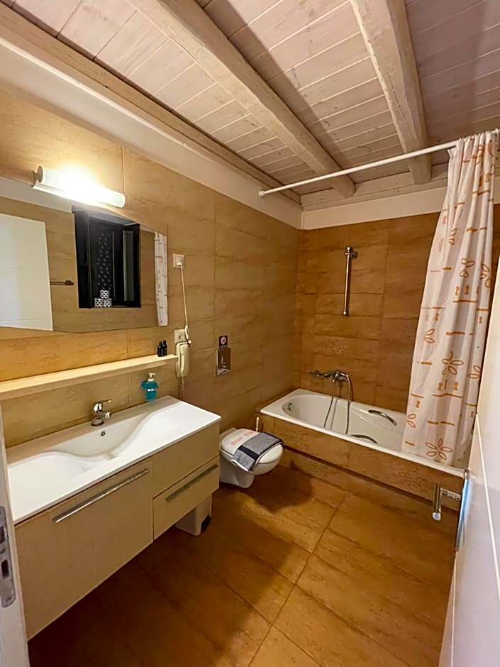 Kolokotronis Hotel & Spa