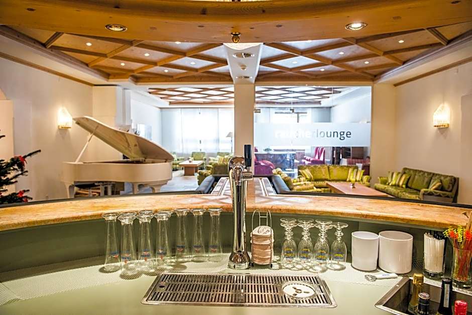 Posthotel Valbella - Berge, Spa & Wir