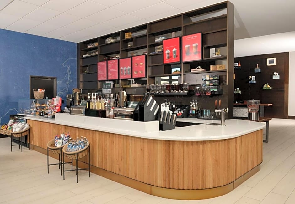 Hyatt Place Pena Station/Denver Airport