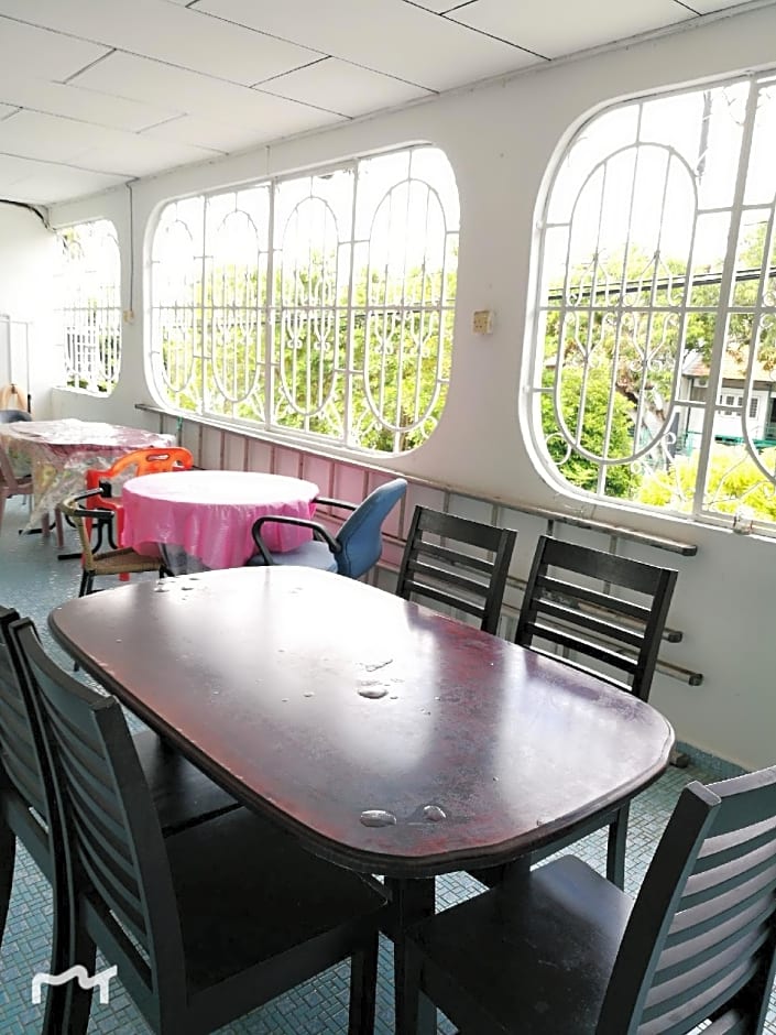 Casa Blanca Guest House