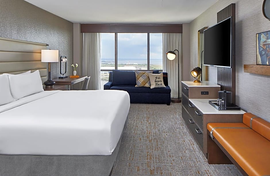 Renaissance Mobile Riverview Plaza Hotel