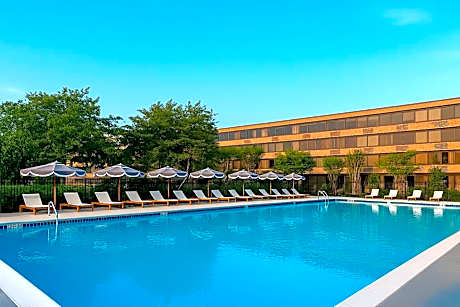 Solomons Inn Resort and Marina