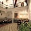 Riad Mouna